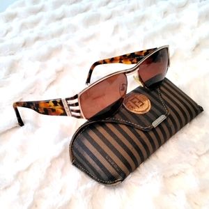 Authentic Vintage Fendi FS 118 Tortoise Shell sunglasses with case